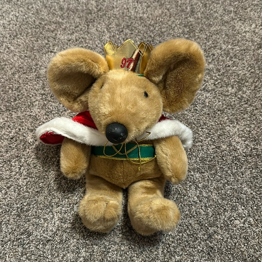 1997 Dayton Hudson “Nutcracker Mouse King” Christmas Edition stuffed animal